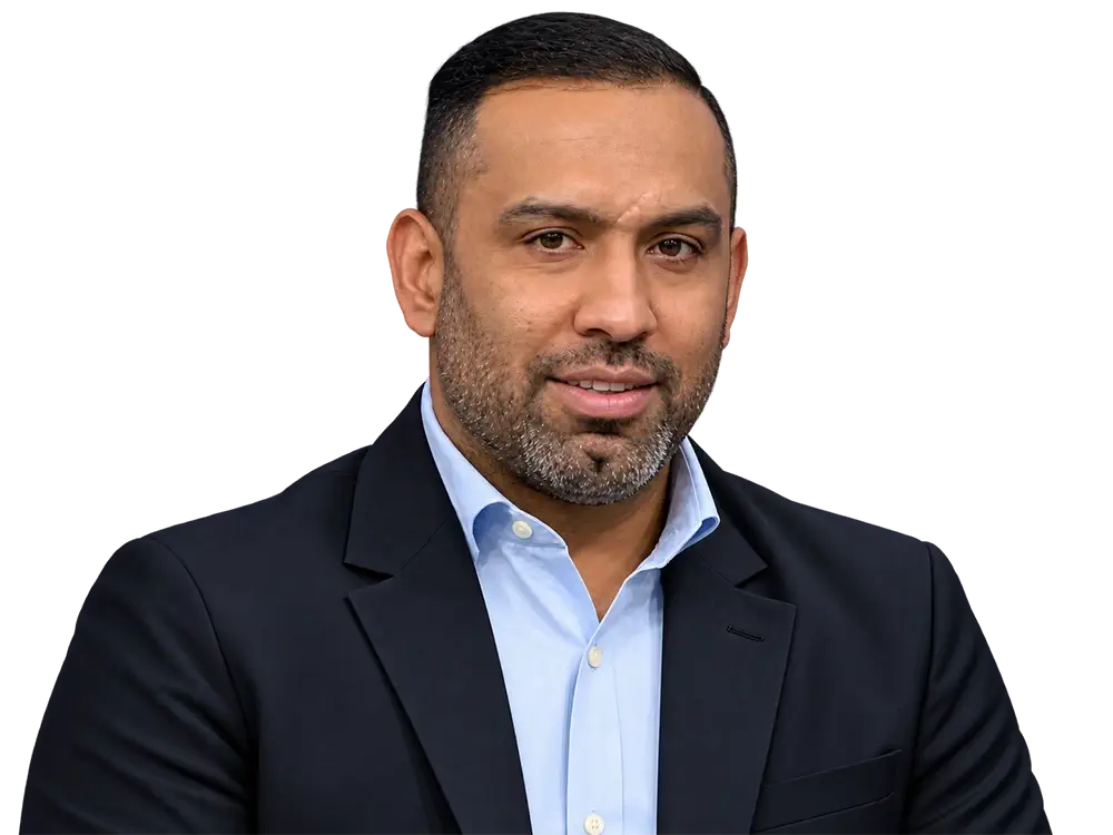 Siavash Akbarpour - Nejat Brand Ambassador